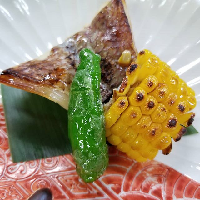 籠盛膳 そら 焼き物で鯛西京焼きと焼きもろこし 福岡よひら 和食 From Instagram 福岡 和食 味彩よひらの公式ホームページ 籠盛膳 そら 焼き物で鯛西京焼きと焼きもろこし 福岡よひら 和食 From Instagram 福岡 和食 味彩よひらの公式ホームページ